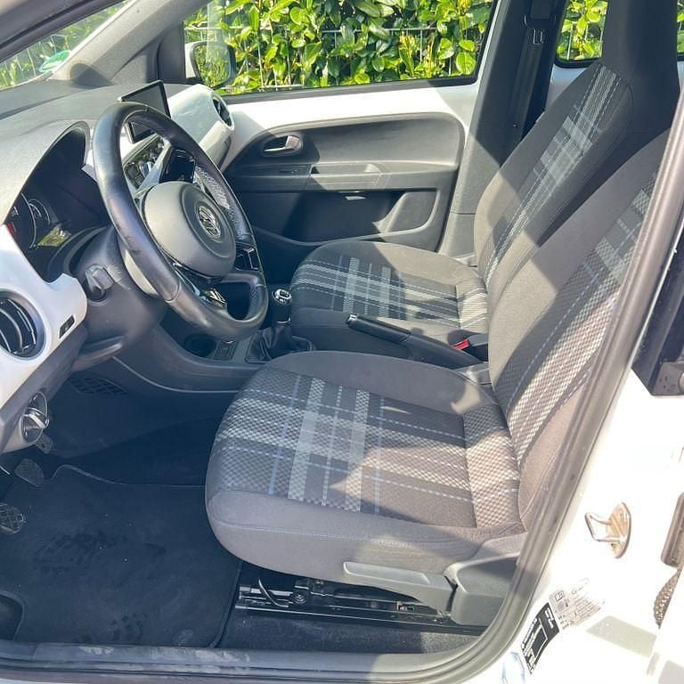 Gebraucht VW up! CLUB 75 PS (55 kW) 2016 Weiß Kleinwagen
