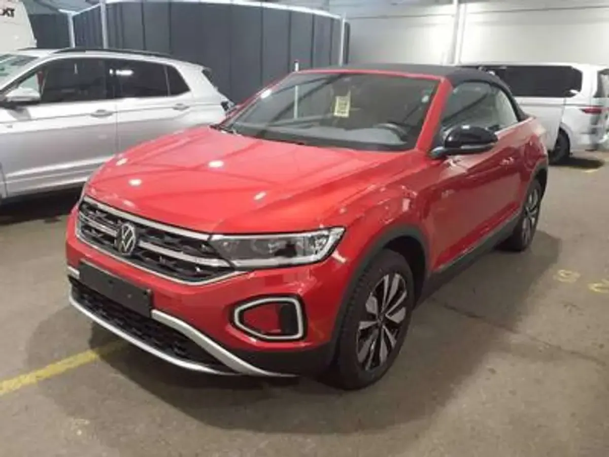 Gebraucht VW T-Roc Cabriolet Goal 116 PS (85 kW) 2025 Kings red metallic Cabrio