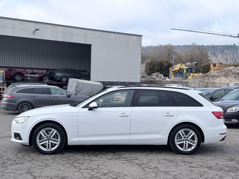Używany Audi A4 190 KM (139 kW) 2015 Biały Kombi