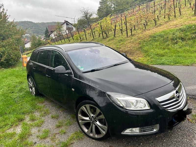 Schwarz Gebraucht 2011 Opel Insignia Edition Kombi | 5.300 € (Fairer Preis) - Bild 1/4