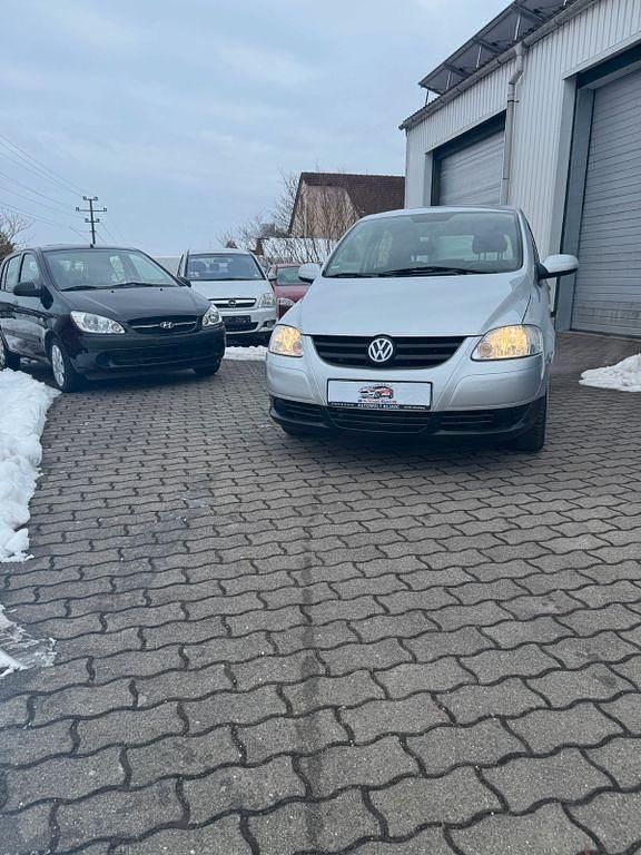 Gebraucht VW Fox Basis 75 PS (55 kW) 2006 Silber Kleinwagen