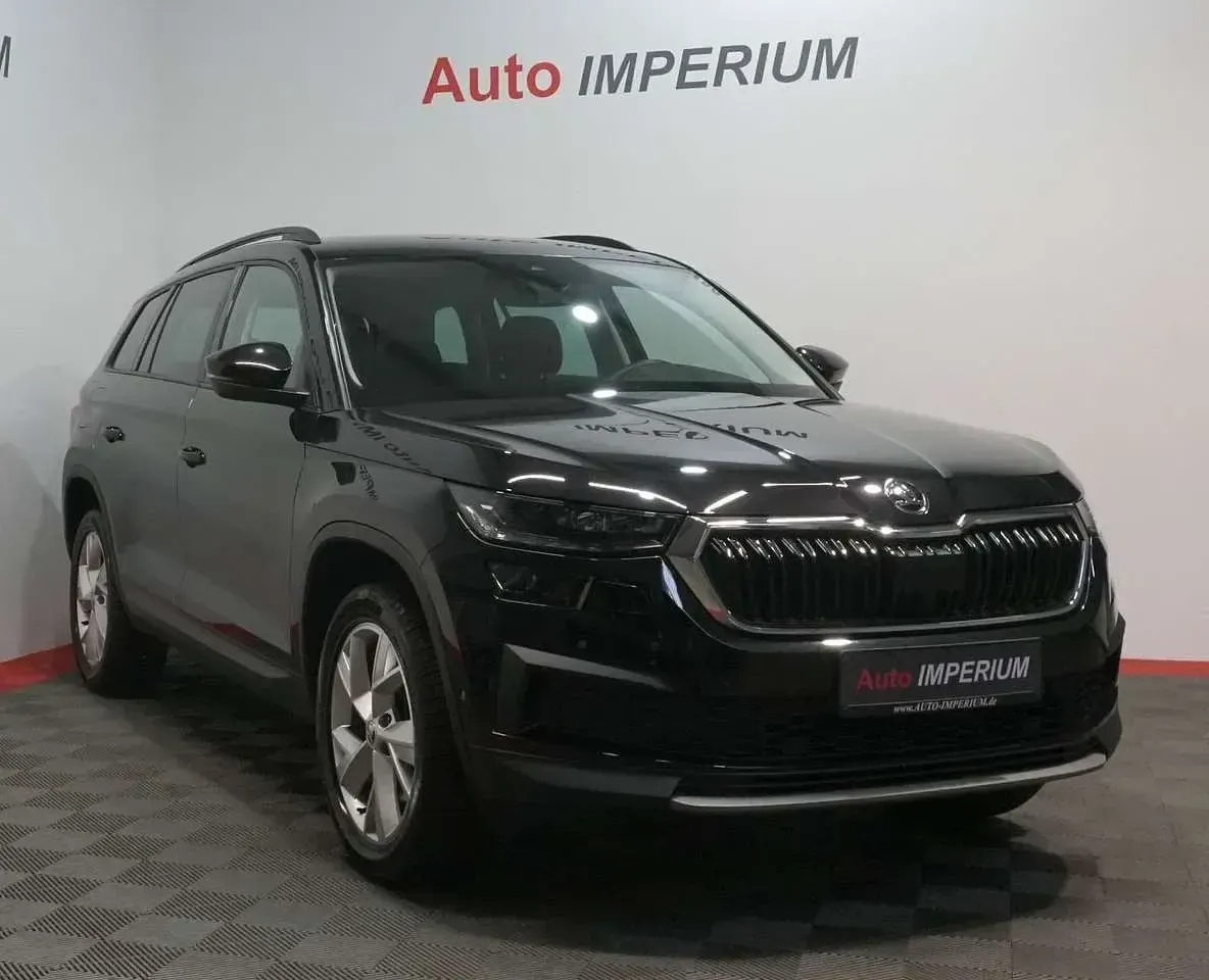Gebraucht Skoda Kodiaq Tour 200 PS (147 kW) 2022 Cerna magic/black magic SUV