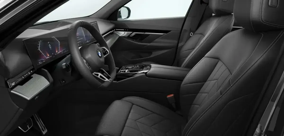 Gebraucht BMW 520 M Sport 190 PS (139 kW) 2024 Schwarz Limousine