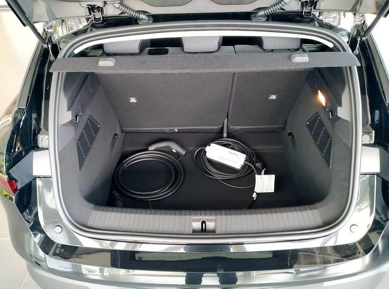 Gebraucht Renault Megane E-Tech Evolution 96 kW (131 PS) 2023 Schwarz Limousine