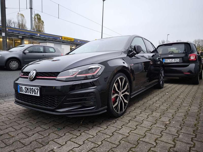 Gebraucht VW Golf VII GTI 245 PS (180 kW) 2018 Schwarz Kleinwagen