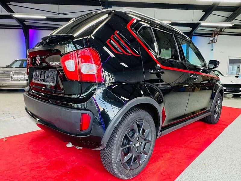 Second-hand Suzuki Ignis 90 CP (66 kW) 2018 Negru Hatchback