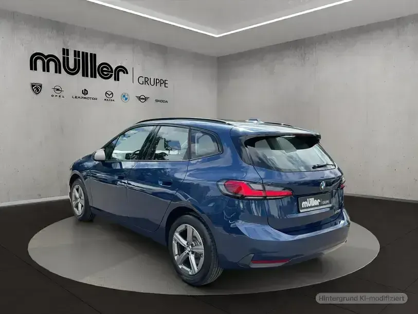 Gebraucht BMW 220 Active Tourer Efficient Dynamics 170 PS (125 kW) 2025 Phytonicblau Van / Kleinbus
