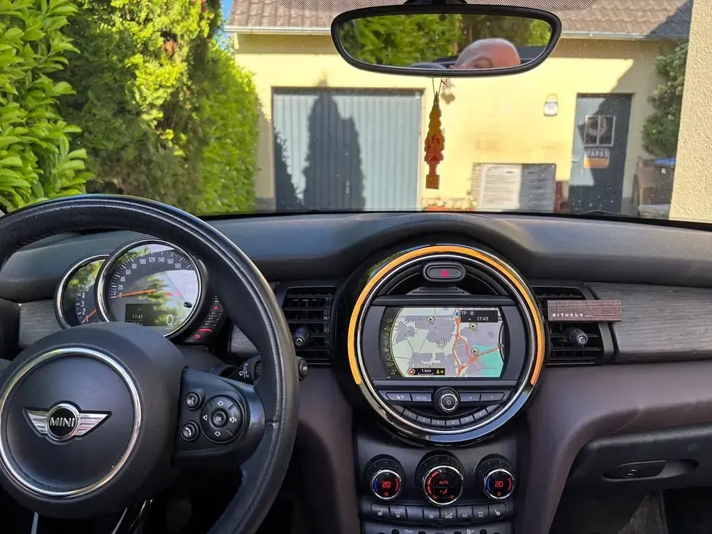 Gebraucht Mini Cooper 136 PS (100 kW) 2016 Grün Kleinwagen
