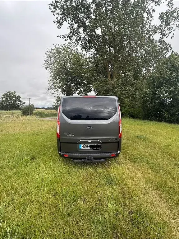 Gebraucht Ford Transit Custom 170 PS (125 kW) 2019 Grau Van / Kleinbus