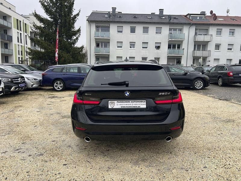 Gebraucht BMW 320 Advantage 190 PS (139 kW) 2020 Saphirschwarz Kombi