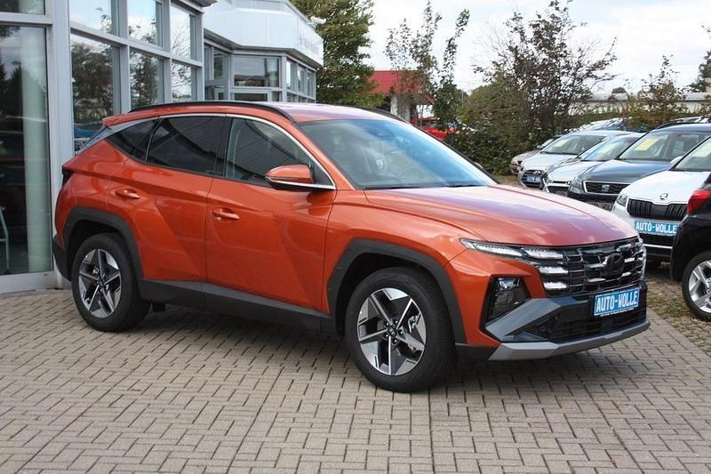 Neu Hyundai Tucson 160 PS (117 kW) 2025 Orange SUV