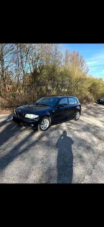 Gebraucht BMW 118 129 PS (94 kW) 2006 Blau Kleinwagen