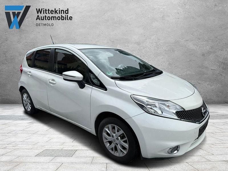Weiß Gebraucht 2016 Nissan Note Acenta+ Van / Kleinbus | 4.999 € (Guter Preis) - Bild 1/4