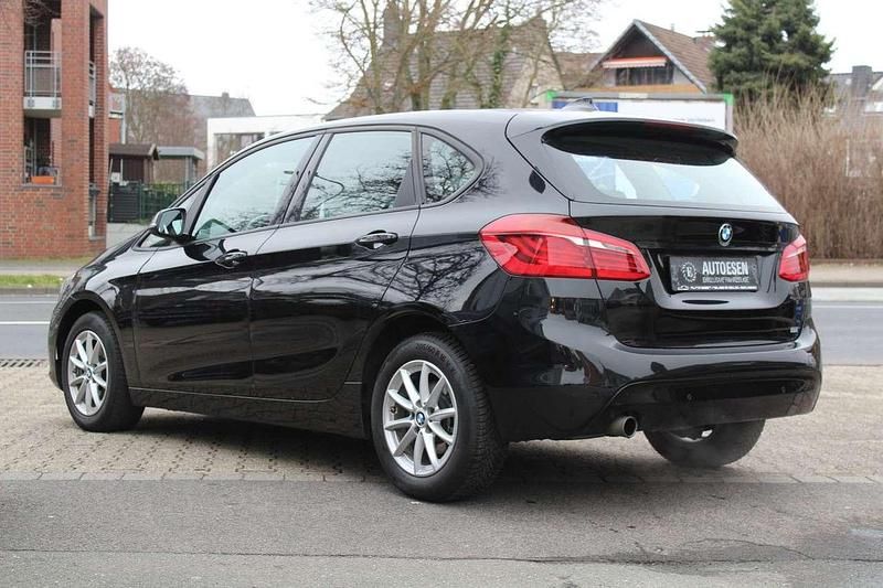 Używany BMW 218 Basis 136 KM (100 kW) 2017 Czarny Kombi