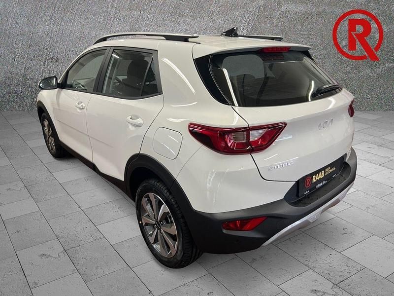 Neu Kia Stonic Vision 101 PS (74 kW) 2025 Weiss SUV