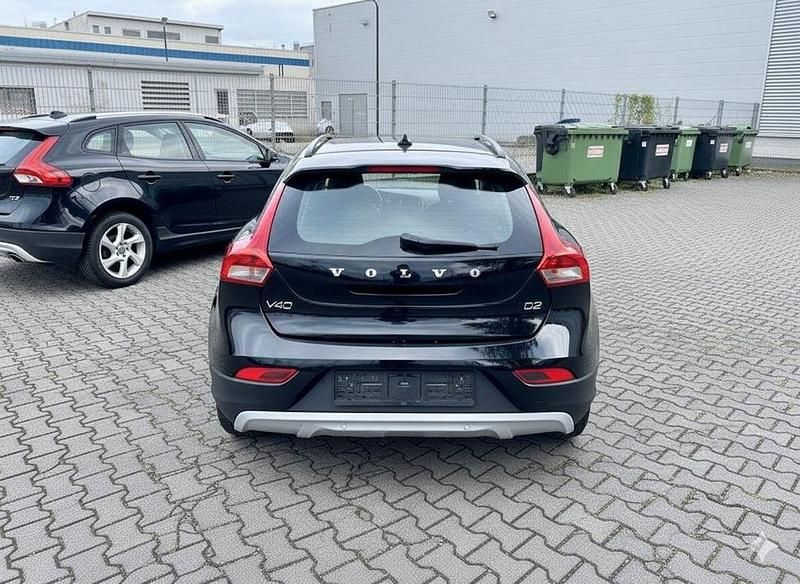 Gebraucht Volvo V40 CC Summum 114 PS (83 kW) 2014 Schwarz Kombi