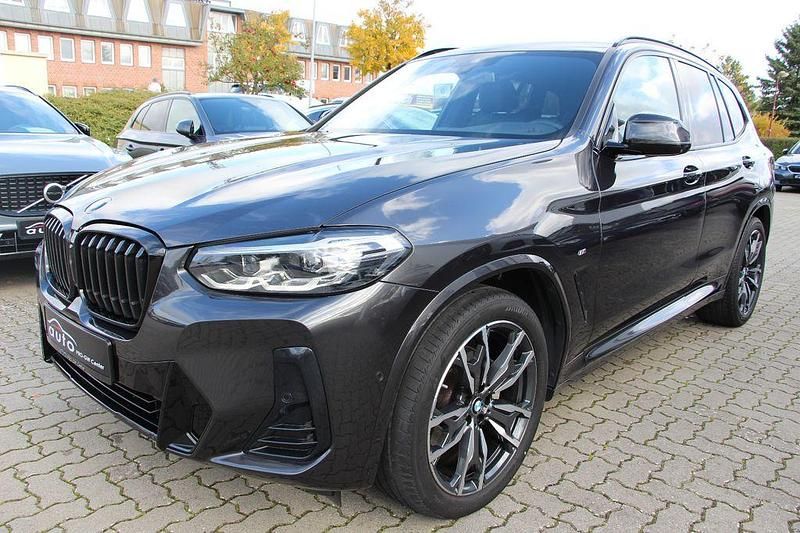 Grau Gebraucht 2022 BMW X3 M Sport SUV | 39.990 € (Etwas zu teuer) - Bild 1/4