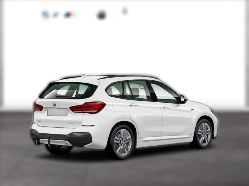 Weiß Gebraucht 2022 BMW X1 M Sport SUV | 40.790 € - Bild 1/4
