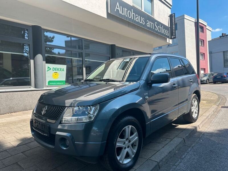 Grau Gebraucht 2008 Suzuki Grand Vitara SUV | 4.450 € (Guter Preis) - Bild 1/4