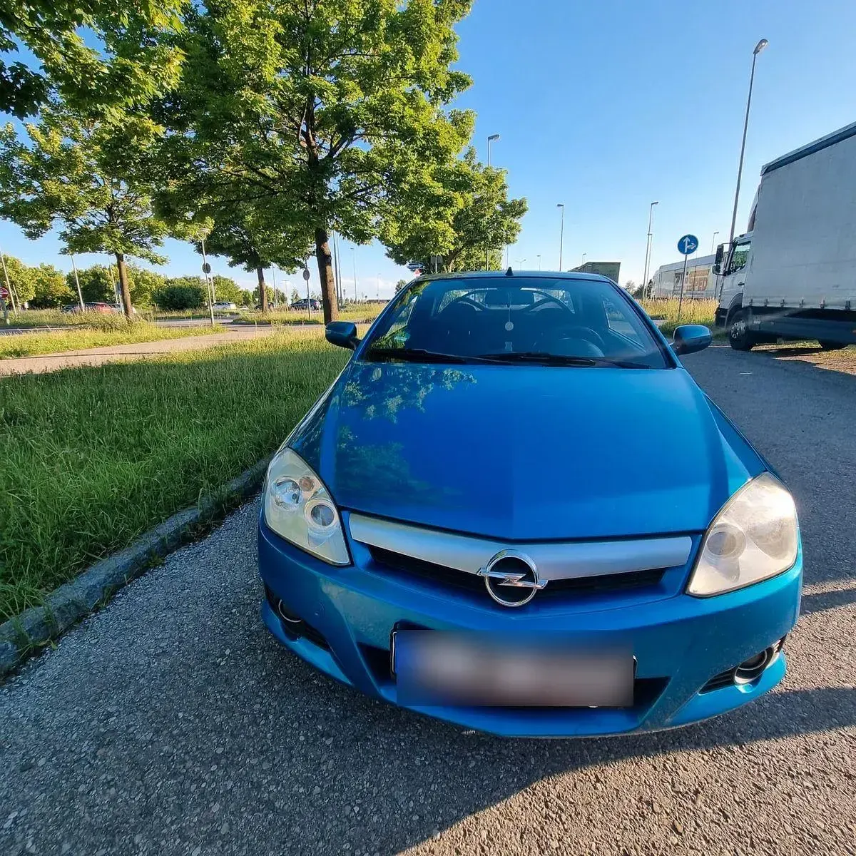 Gebraucht Opel Tigra Sport 125 PS (91 kW) 2006 Blau Cabrio