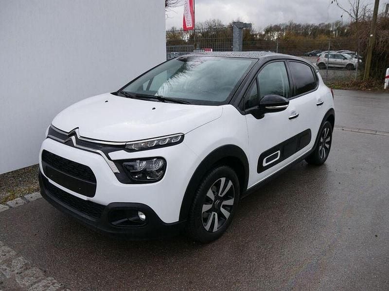 Gebraucht Citroën C3 110 PS (80 kW) 2022 Dach schwarz Kleinwagen
