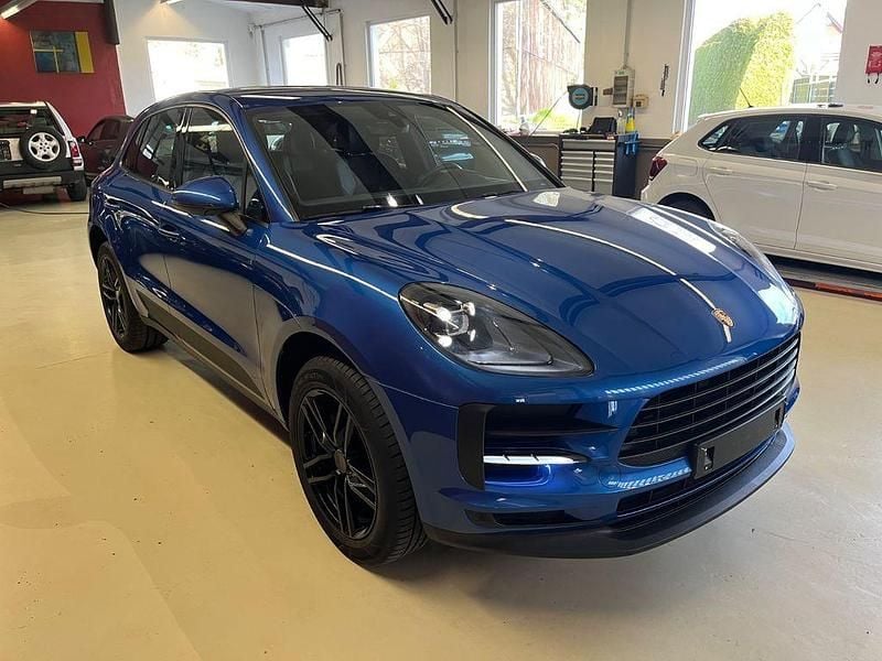 Gebraucht Porsche Macan 245 PS (180 kW) 2019 Blau SUV