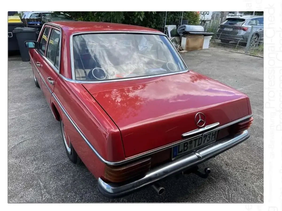 Gebraucht Mercedes W114 54 PS (39 kW) 1973 Rot Limousine