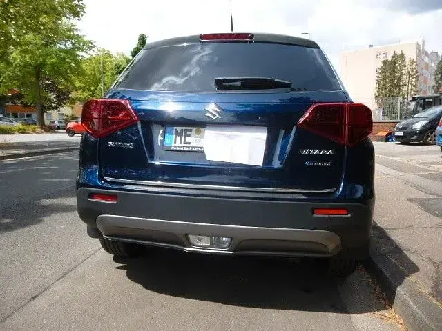 Gebraucht Suzuki Vitara Comfort 102 PS (75 kW) 2024 Blau SUV