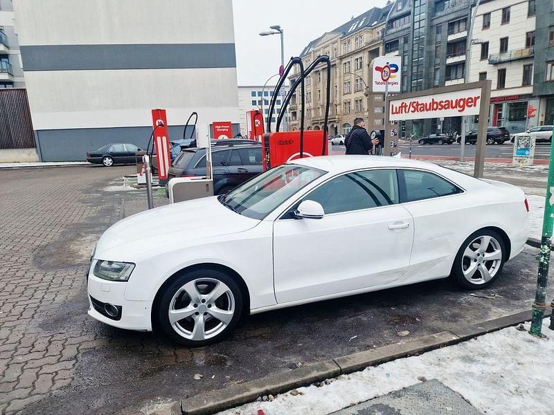 Gebraucht Audi A5 190 PS (139 kW) 2008 Weiß Coupé