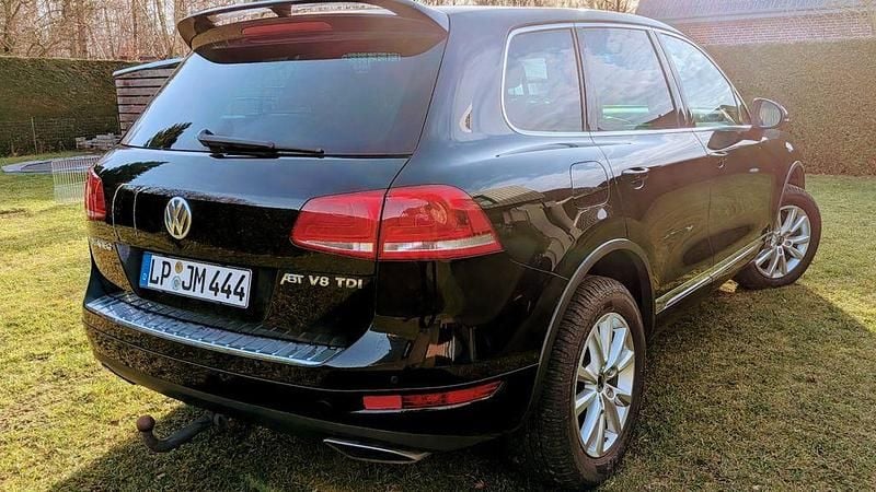Schwarz Gebraucht 2012 VW Touareg SUV | 14.900 € (Guter Preis) - Bild 1/4