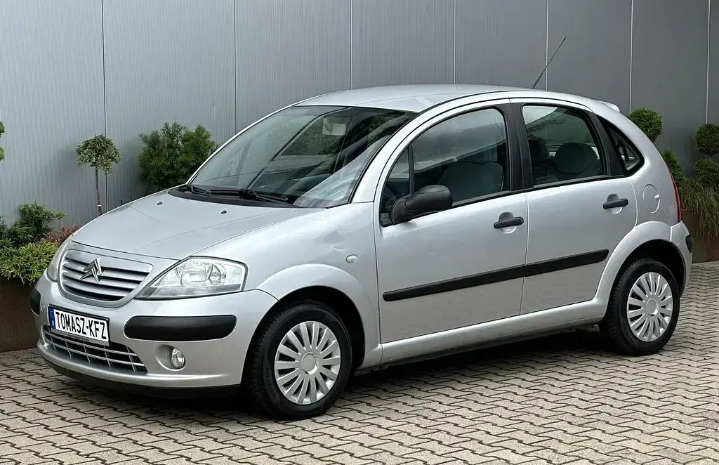 Gebraucht Citroën C3 73 PS (53 kW) 2003 Silber Limousine