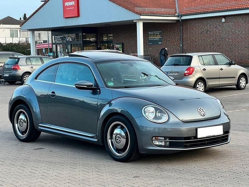 Gebraucht VW Beetle Design 105 PS (77 kW) 2013 Grau Kleinwagen