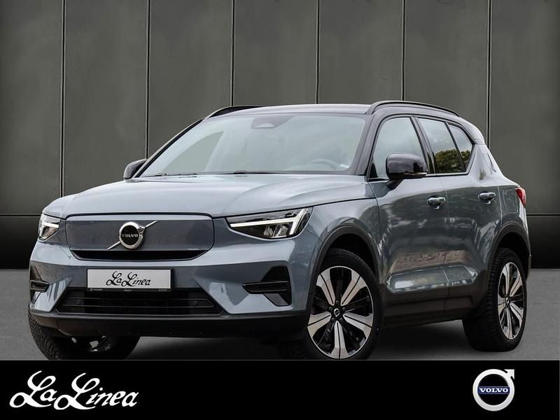 Grau Gebraucht 2022 Volvo XC40 Plus SUV | 34.890 € (Fairer Preis) - Bild 1/3