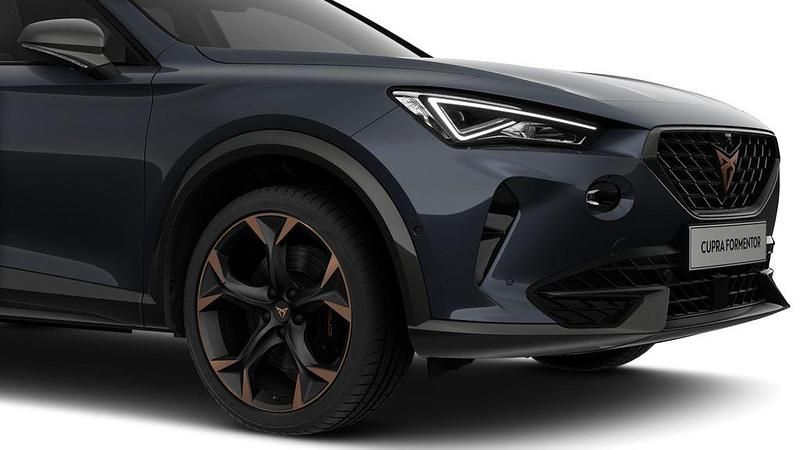 Gebraucht Cupra Formentor VZ 245 PS (180 kW) 2023 Magnetic grau metallic (metallic) SUV