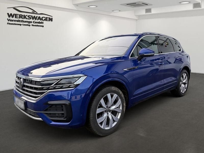 Schwarz Gebraucht 2023 VW Touareg R-line SUV | 56.900 € (Superpreis) - Bild 1/4
