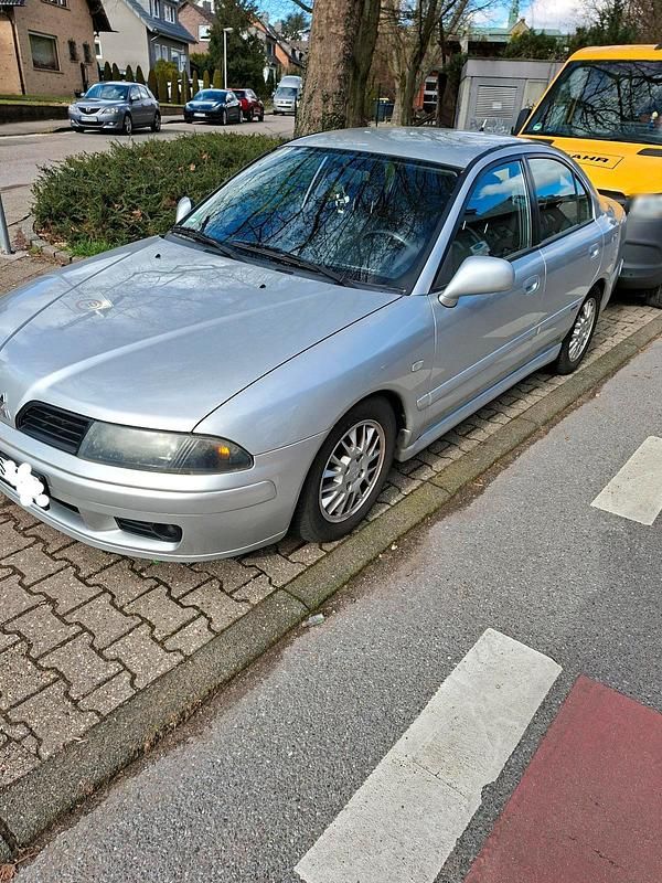 Gebraucht Mitsubishi Carisma 122 PS (89 kW) 2003 Silber Limousine