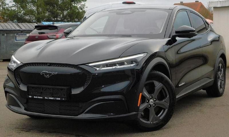 Gebraucht Ford Mustang Mach-E Basis 197 kW (269 PS) 2021 Schwarz SUV