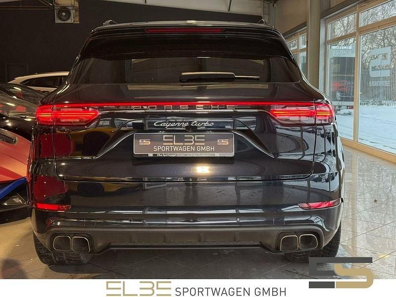 Gebraucht Porsche Cayenne Turbo 549 PS (403 kW) 2018 Blau SUV