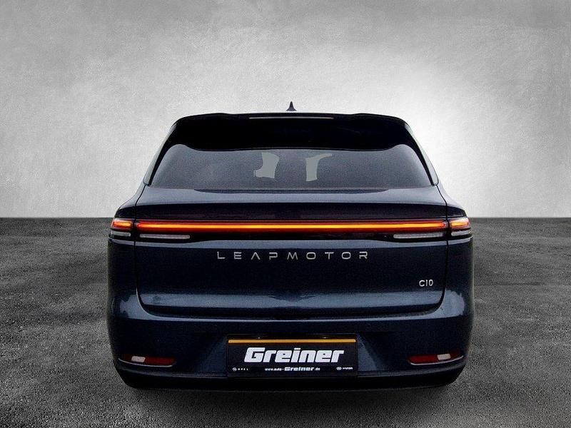 Gebraucht Leapmotor C10 215 PS (158 kW) 2026 Grau SUV