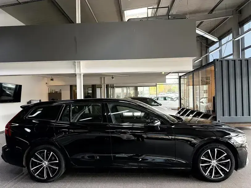 Usata Volvo V60 Plus 2022 Nero Station wagon