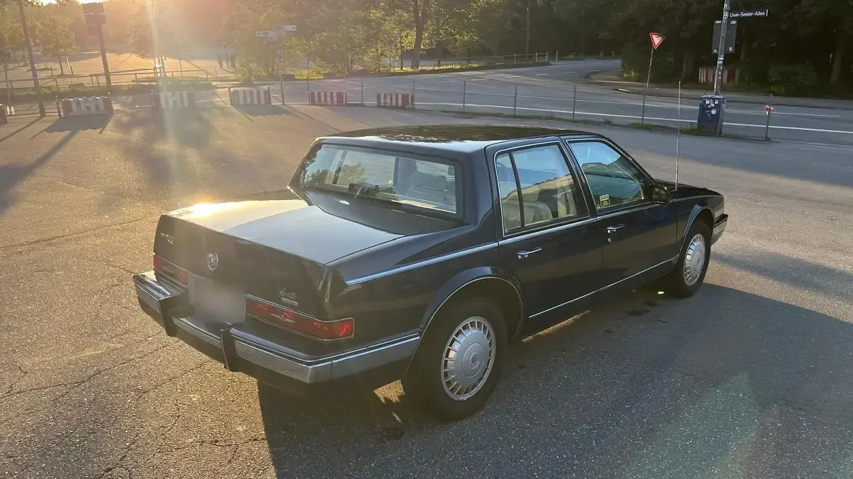 Gebraucht Cadillac Seville 136 PS (100 kW) 1987 Blau Limousine
