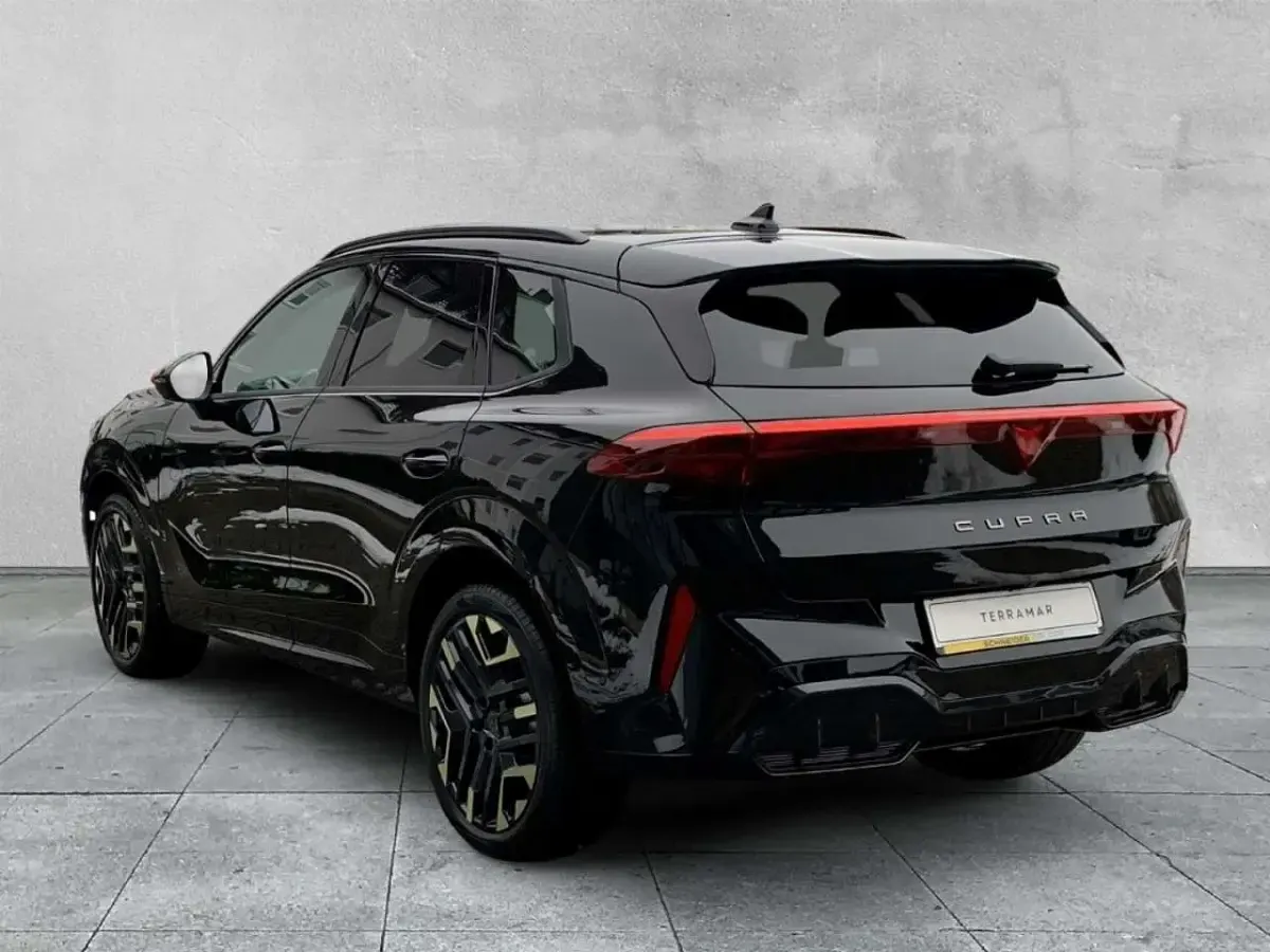 Neu Cupra Terramar VZ 272 PS (200 kW) 2026 Midnight schwarz SUV