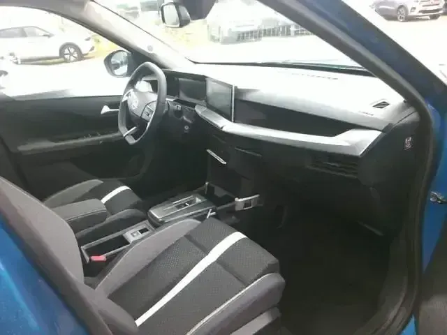 Gebraucht Opel Frontera 83 kW (113 PS) 2025 Topasblau/bright blue SUV
