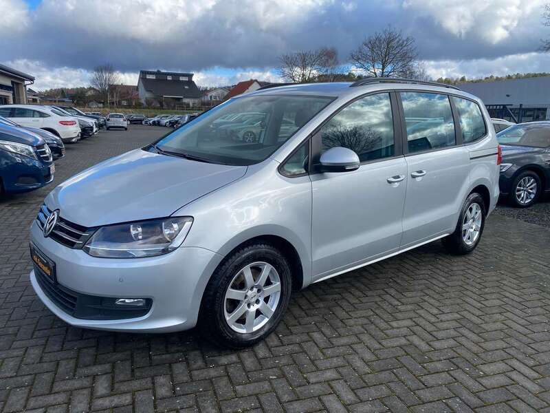 Reflexsilber metallic Gebraucht 2014 VW Sharan Comfortline Van / Kleinbus | 6.700 € - Bild 1/4