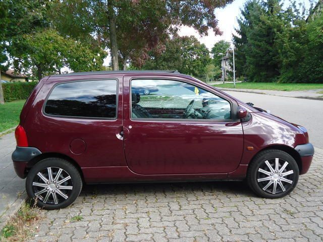 Gebraucht Renault Twingo 58 PS (42 kW) 2001 Rot Kleinwagen