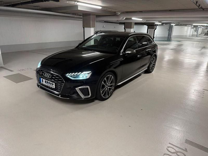 Schwarz Gebraucht 2019 Audi S4 Ambiente Kombi | 38.400 € (Guter Preis) - Bild 1/4
