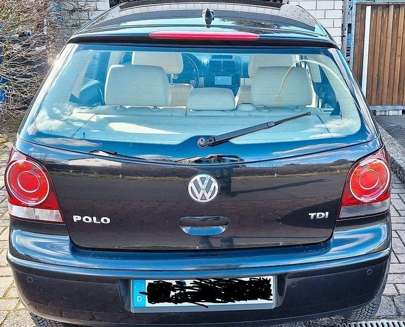 Gebraucht VW Polo Comfortline 70 PS (51 kW) 2009 Schwarz Kleinwagen