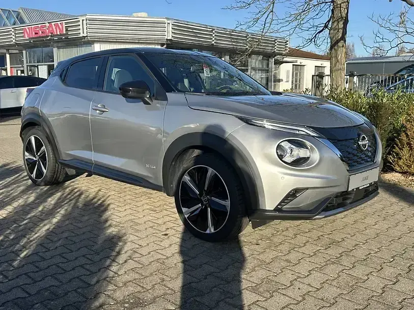 Używany Nissan Juke 105 KM (77 kW) 2024 Srebrny SUV