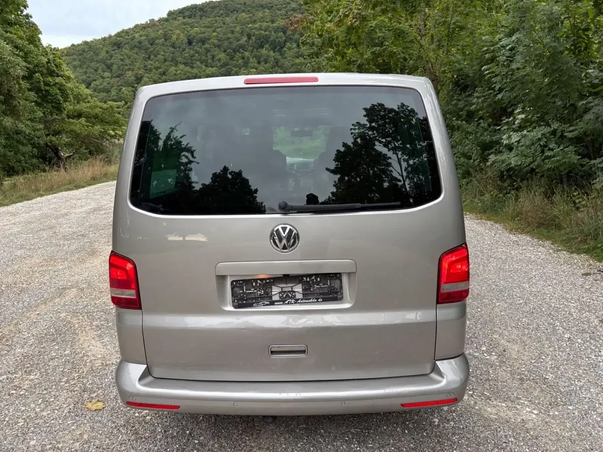 Używany VW T5 179 KM (131 kW) 2014 Brązowy Van