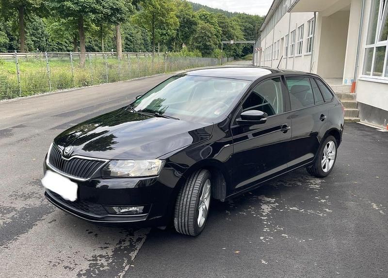 Schwarz Gebraucht 2017 Skoda Rapid Drive Limousine | 9.500 € (Fairer Preis) - Bild 1/4